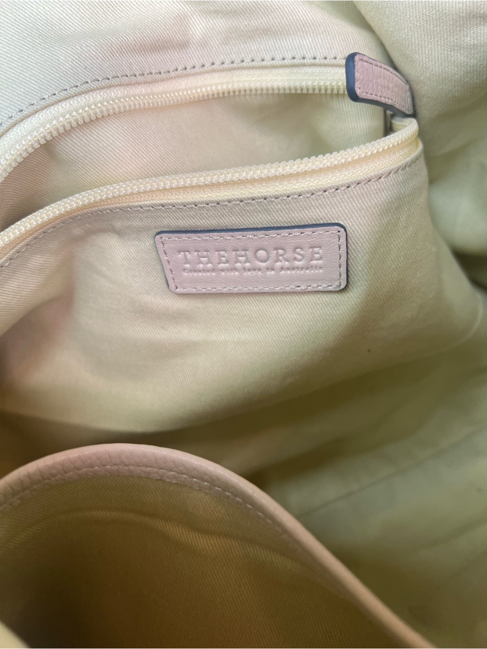 The Horse Cream Leather Shoulder Bag - Picture 9 of 12